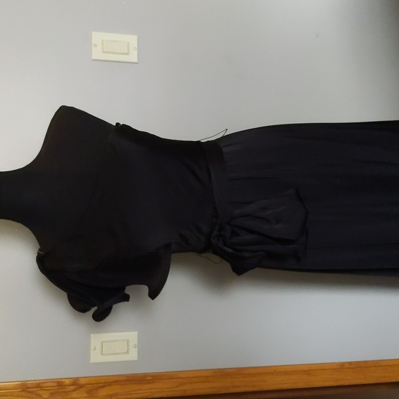 BCBG Maxazria Gown - Picture 2 of 15